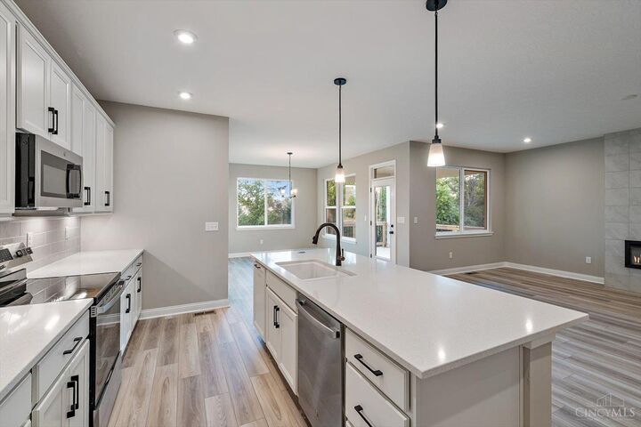 Property Photo:  5170 Long Meadow Drive  OH 45005 