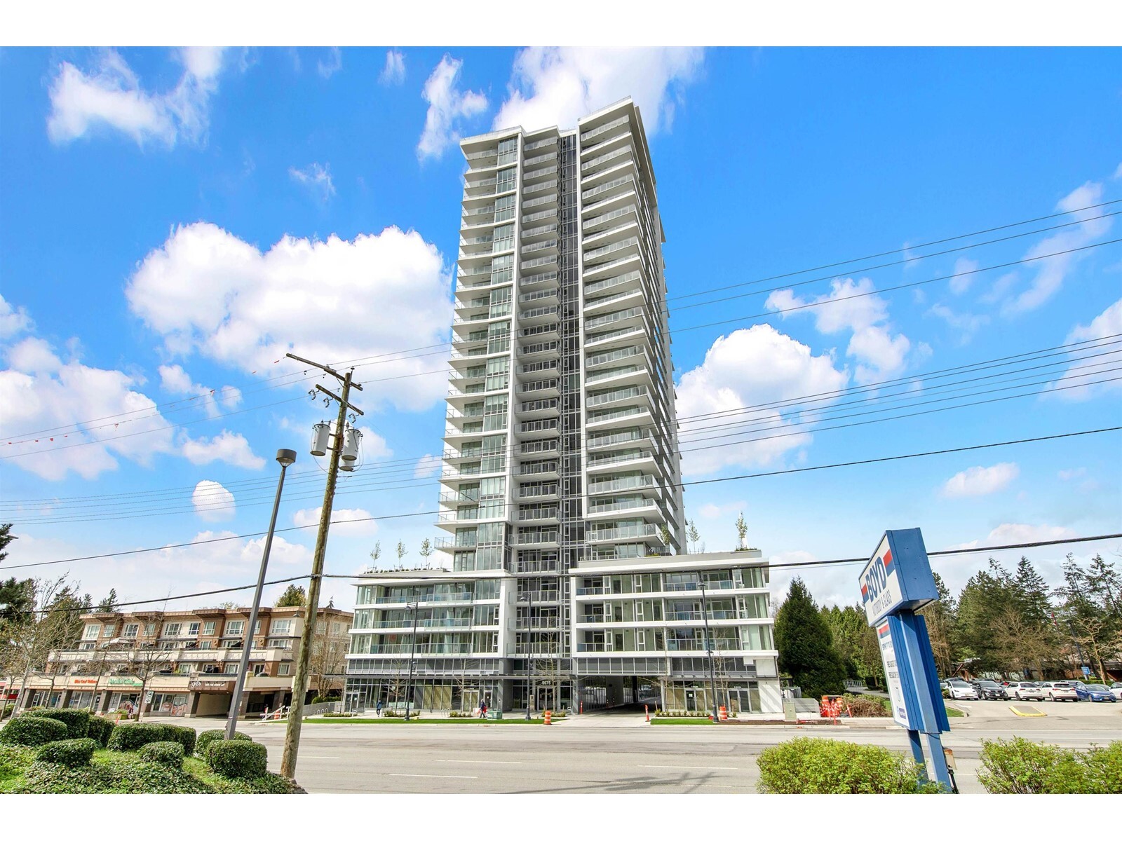 Property Photo:  9675 King George 2501  BC V3T 0T7 