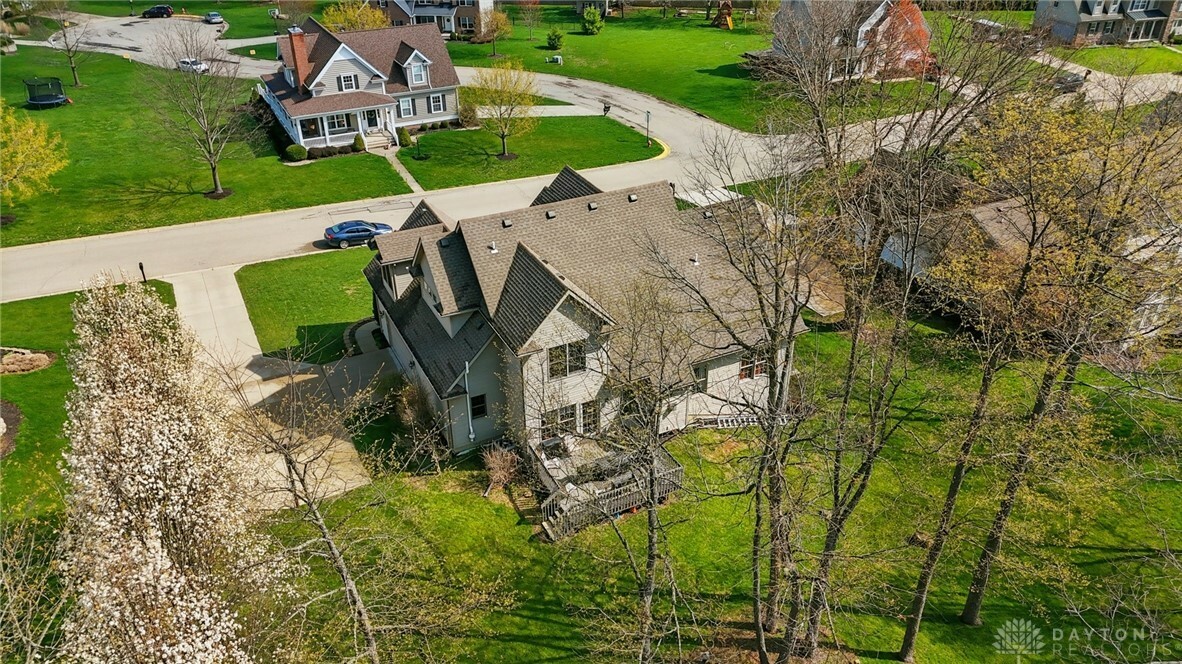 Property Photo: 1305 Greenoak Court OH 45503