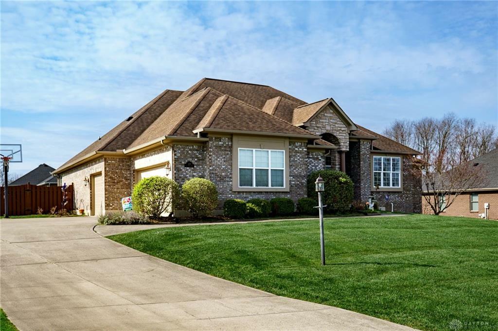 Property Photo:  269 Crown Point Drive  OH 45458 