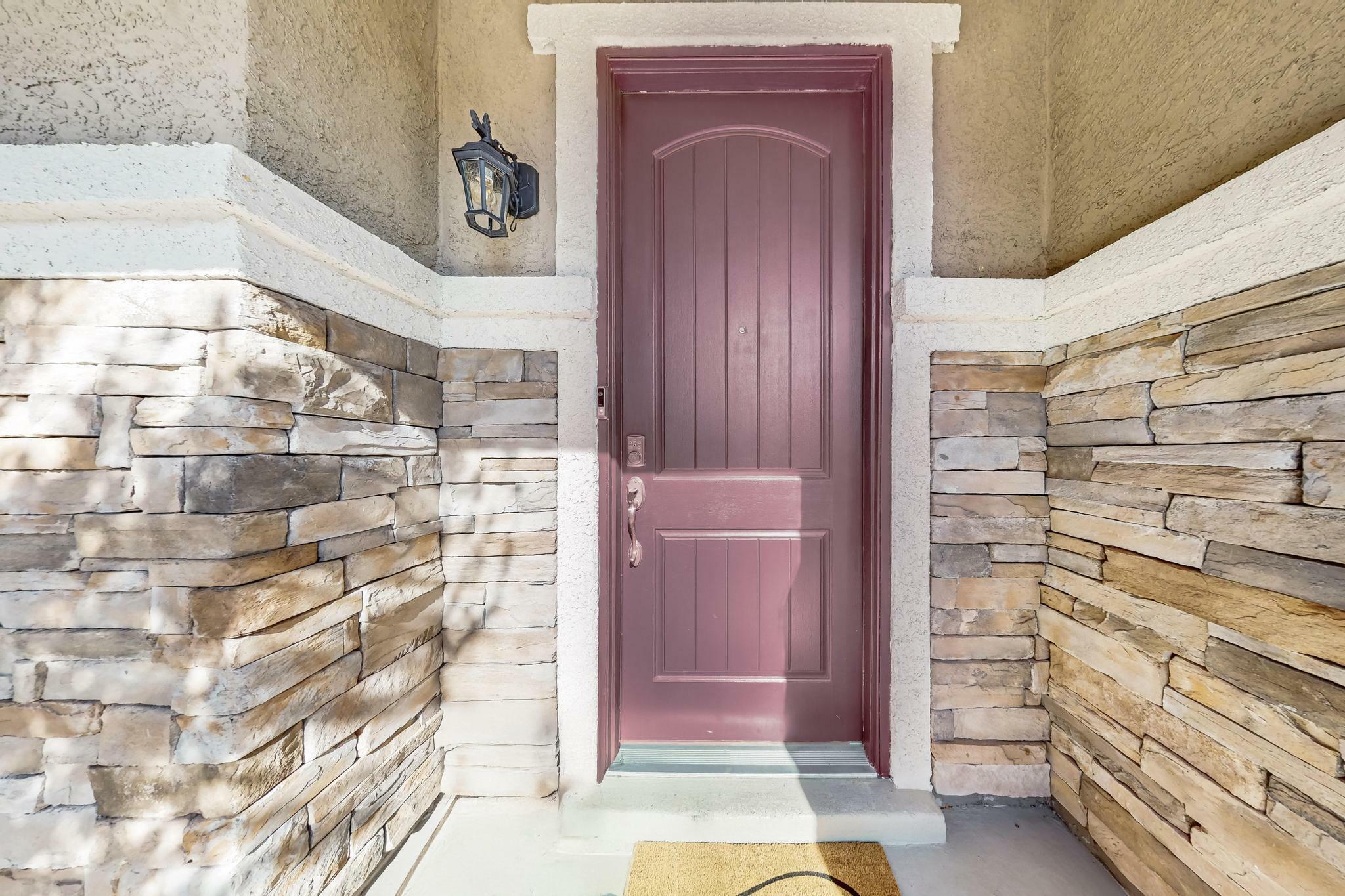 Property Photo: 6812 Vista Del Sol Drive NW NM 87120