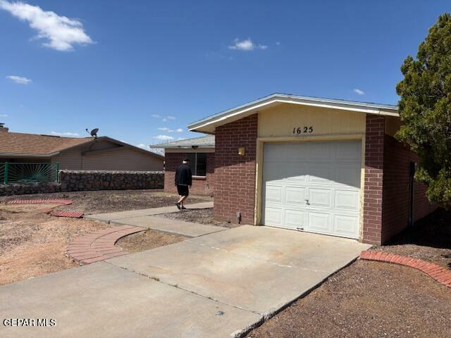 Property Photo:  1565 Diego Rivera Drive  TX 79936 