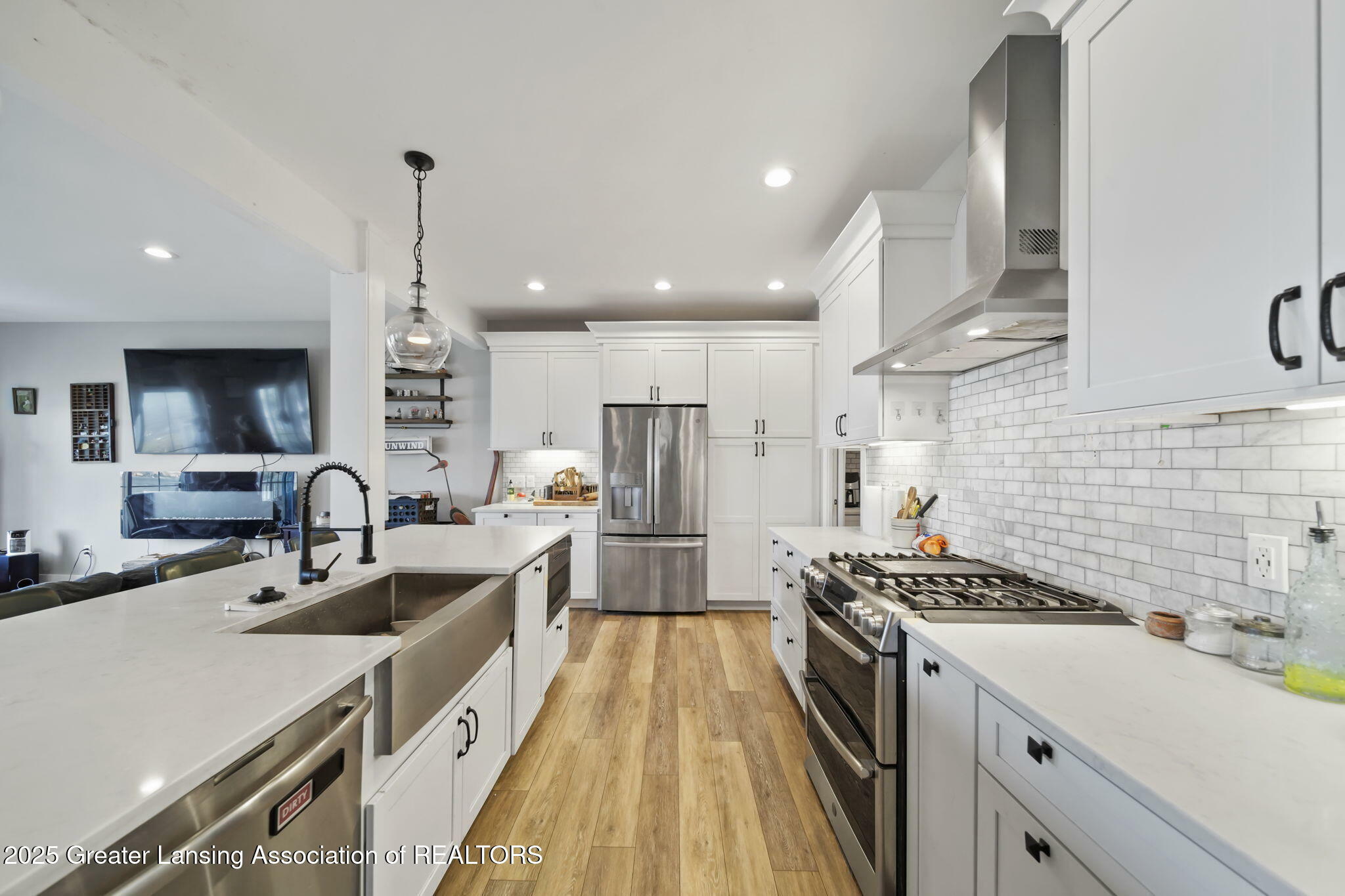 Property Photo: 780 Beach Drive MI 49230