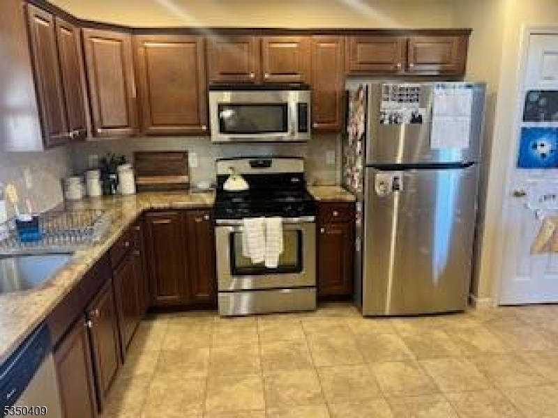 Property Photo: 232 N 18th St NJ 07033