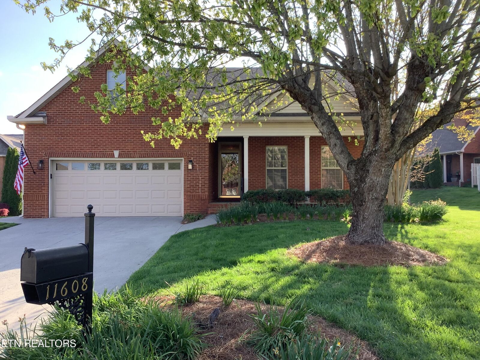Property Photo: 11608 San Martin Lane TN 37934