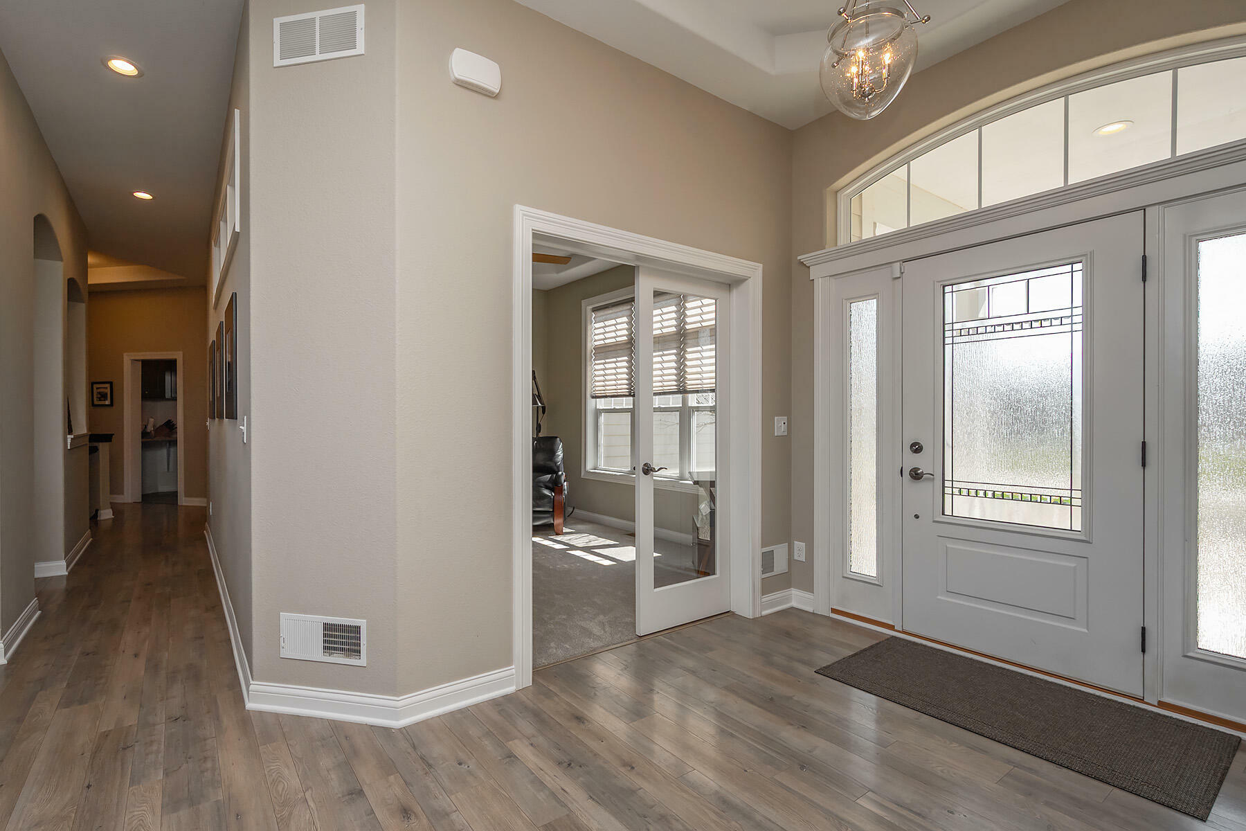 Property Photo: S88w12922 Ballard Ct WI 53150