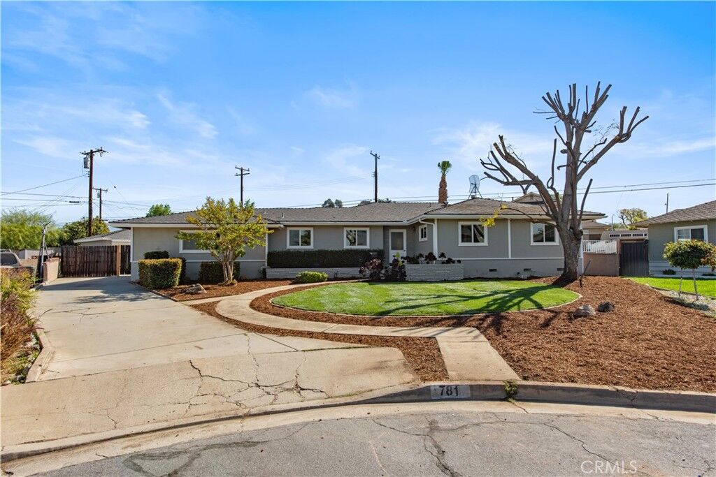 Property Photo:  781 E Navilla Place  CA 91723 