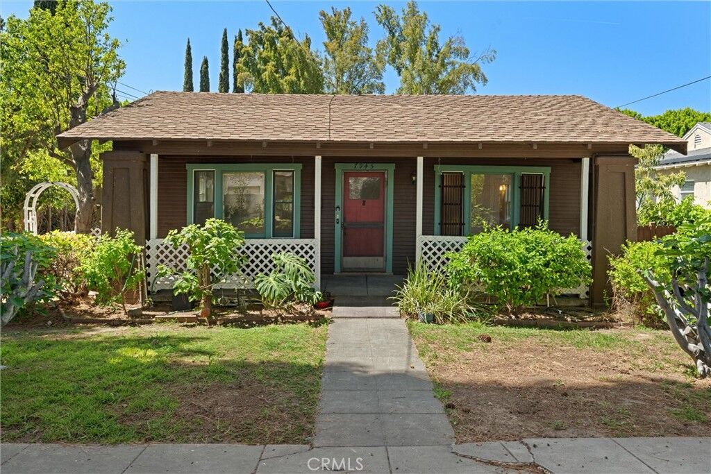 Property Photo:  7945 Caldwell Avenue  CA 90602 
