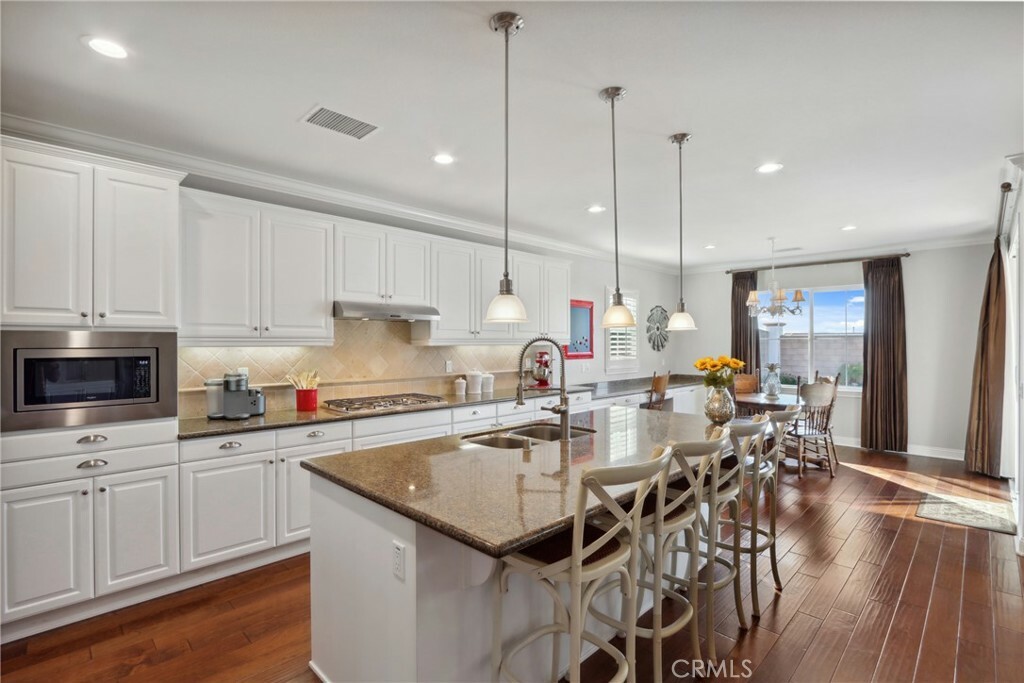 Property Photo: 44375 Reidel Street CA 92592