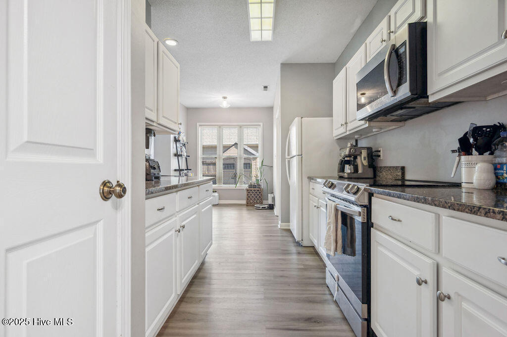 Property Photo:  301 Softwood Court  NC 28540 