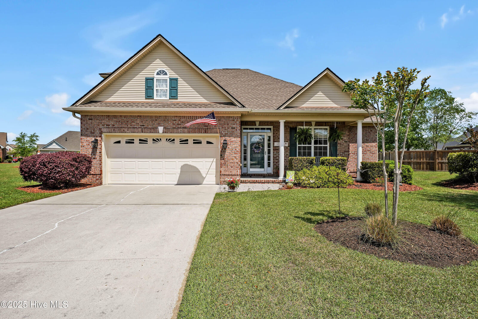 Property Photo: 1011 Keystone Court NC 28451