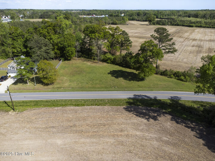 Property Photo: 424 Huffmantown Road NC 28574