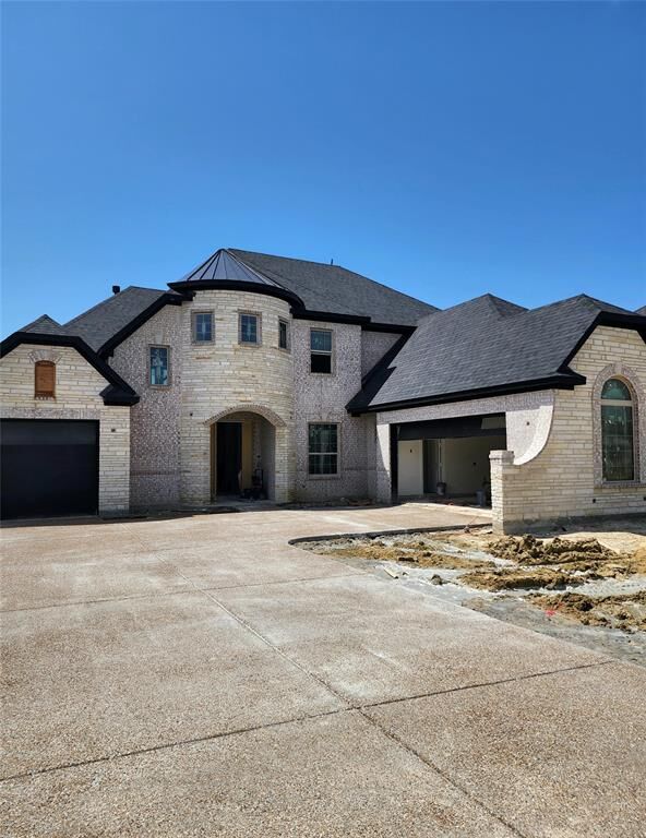 Property Photo: 1833 Diamond Court TX 75098
