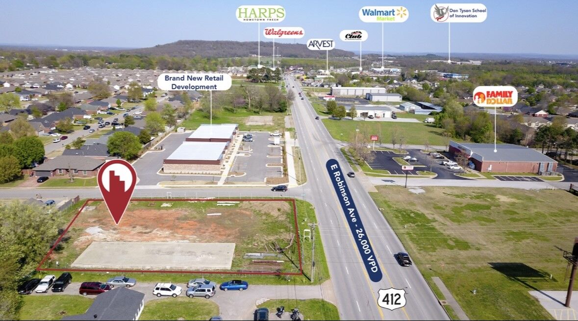 Property Photo:  2522 Robinson Avenue  AR 72764 