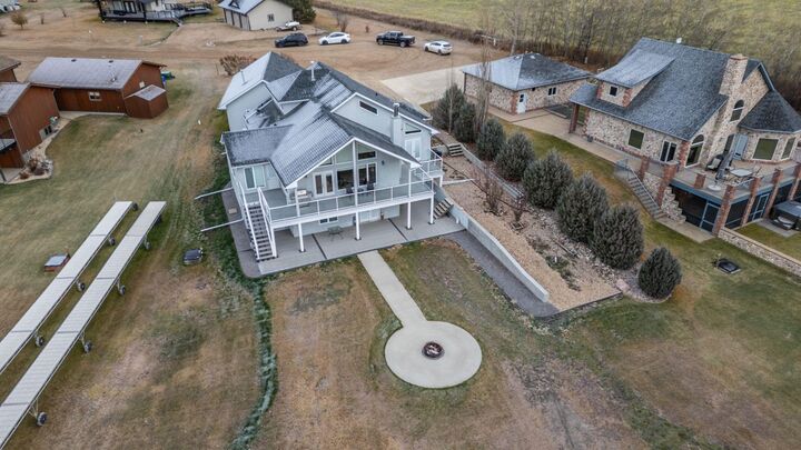Property Photo: 41251 Range Road 210 237 AB T0B 0H0