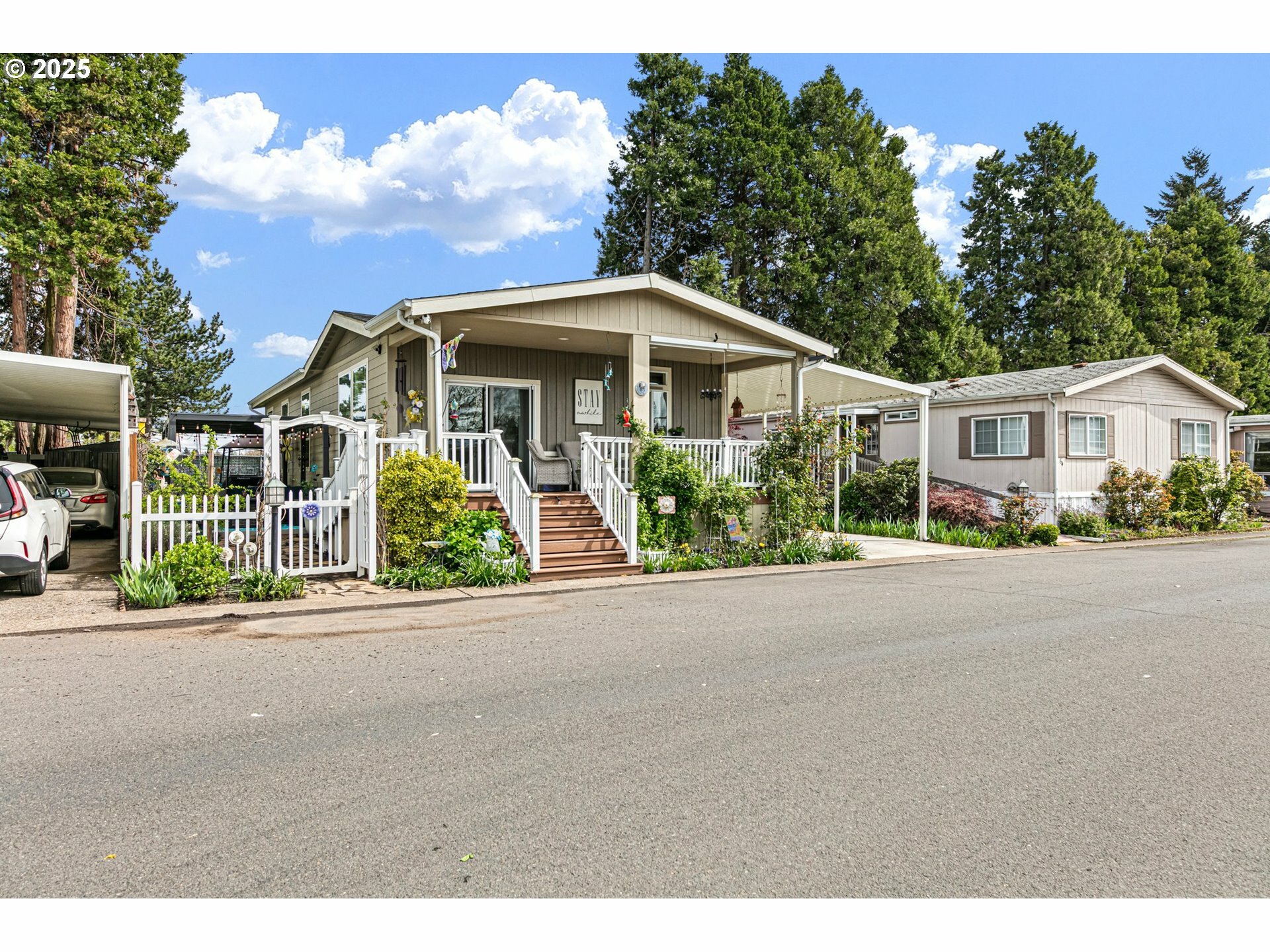 1800 Lakewood Ct 63  Eugene OR 97402 photo