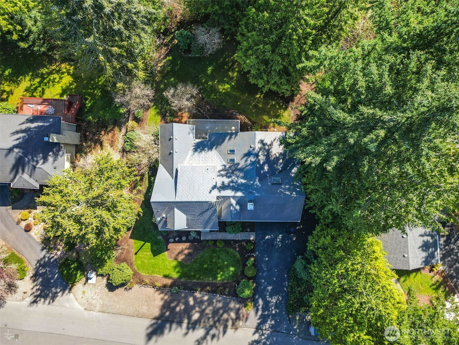 Property Photo: 2210 NE 229th Ave WA 98074