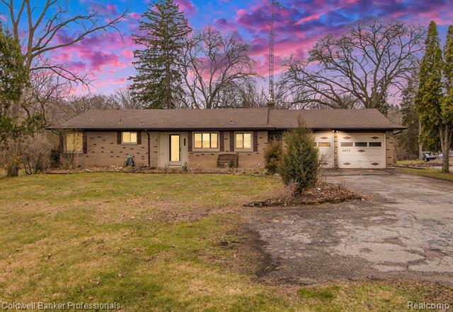 Property Photo: 4473 Cedardale Lane MI 48433