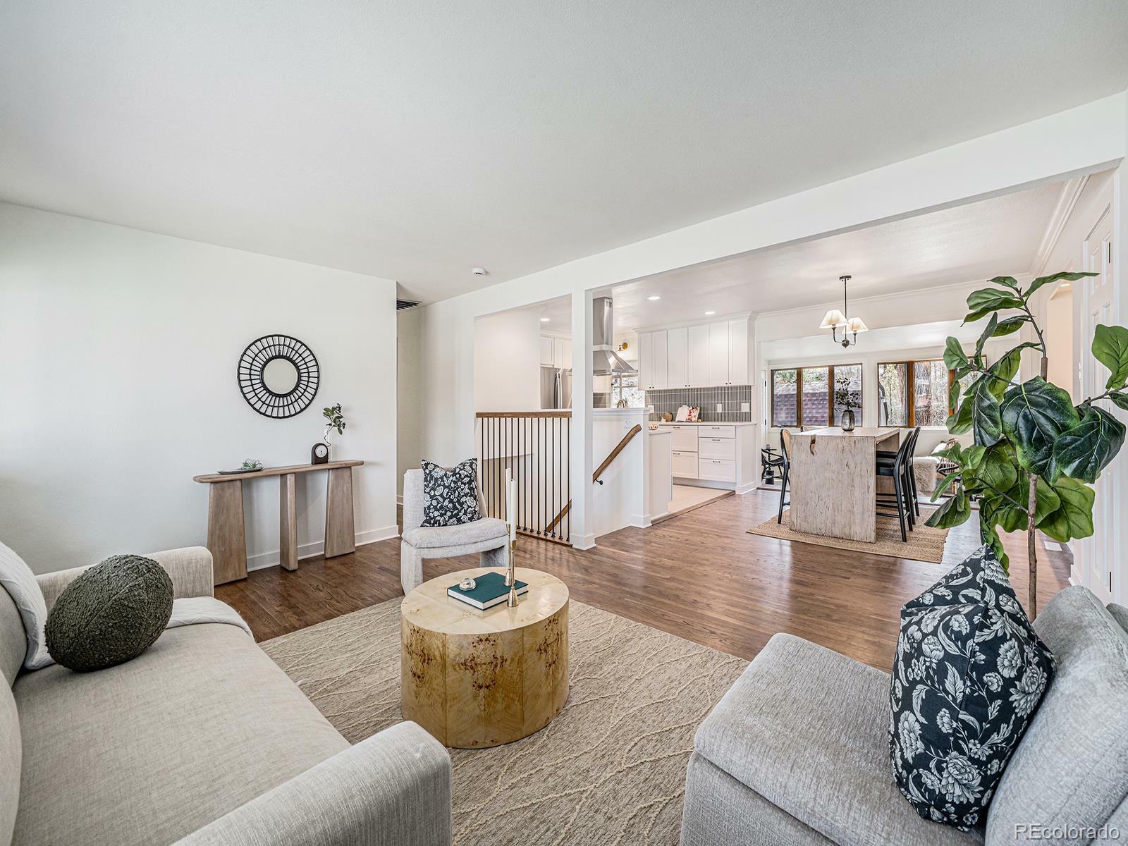 Property Photo: 1475 S Urban Way CO 80228