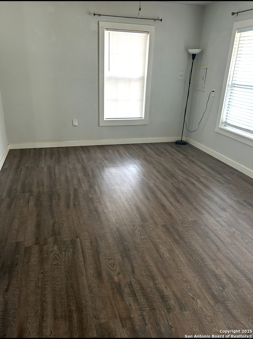 Property Photo: 2258 W Mill TX 78130
