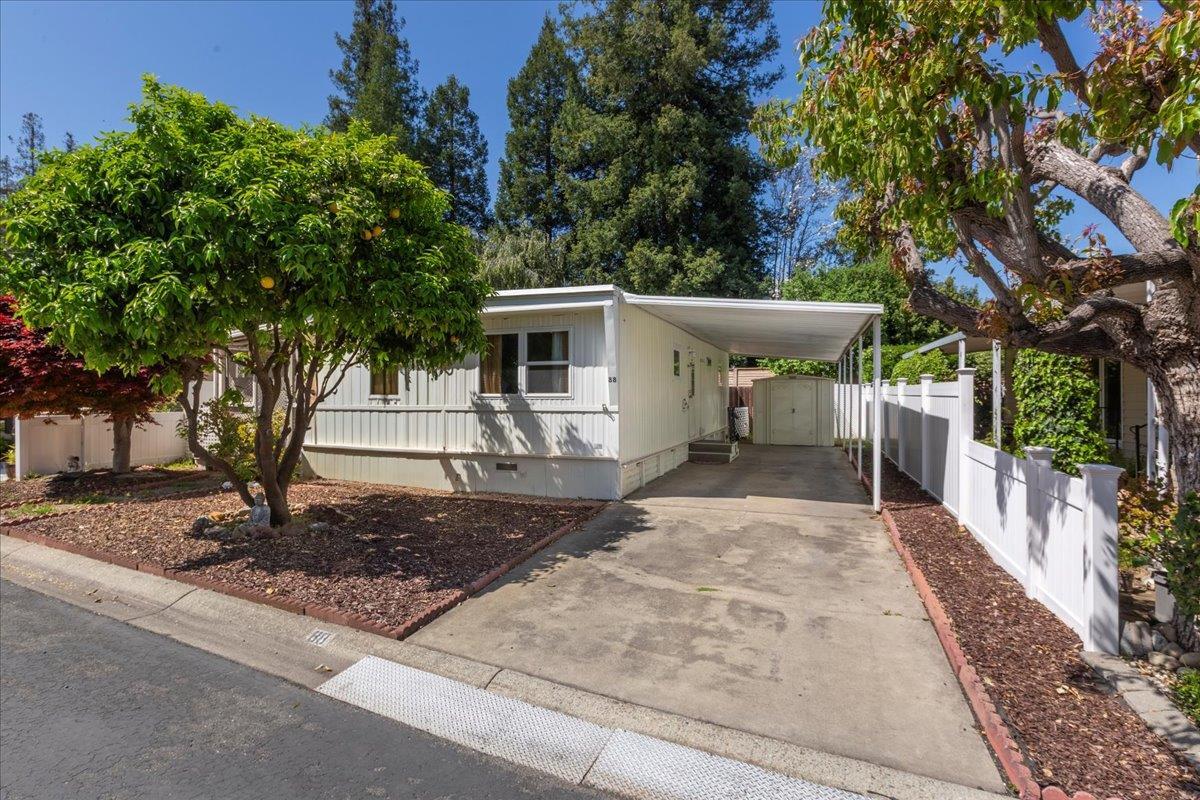 Property Photo: 88 La Paz Way 88 CA 95008