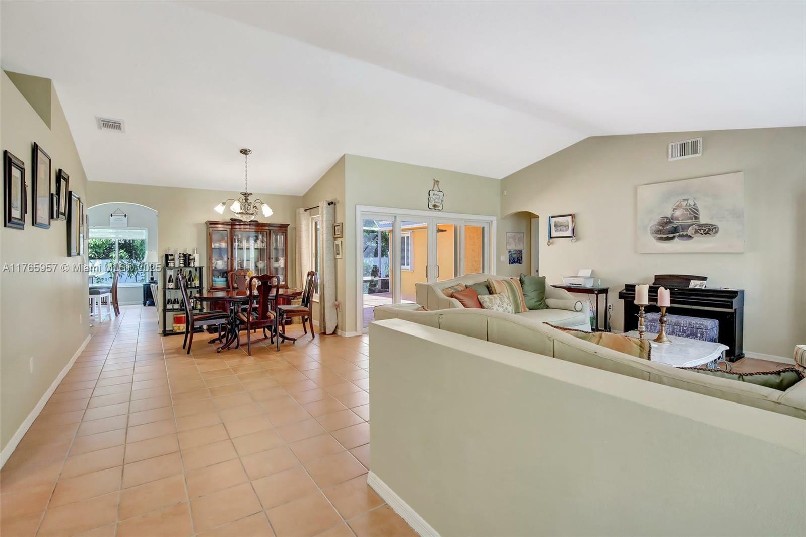 Property Photo: 13331 SW 17th Ct FL 33027