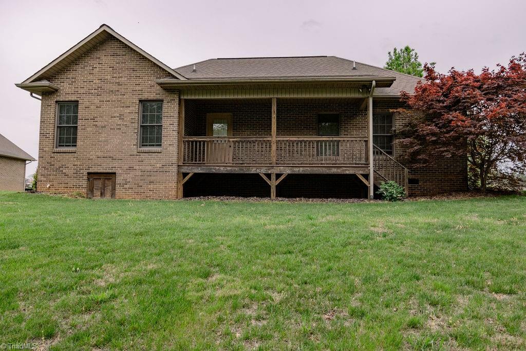 Property Photo: 135 Amber Lane NC 28697