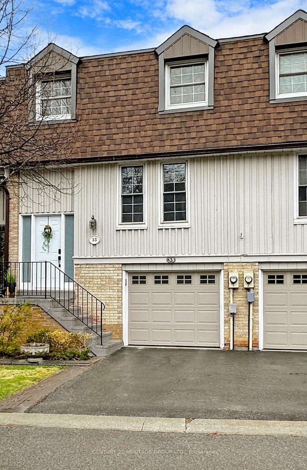 33 Bramble Way  Markham ON L3P 3V8 photo