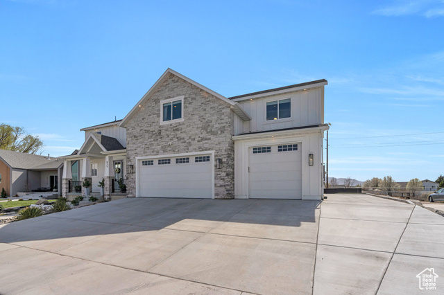 Property Photo: 835 W Charlotte St UT 84043