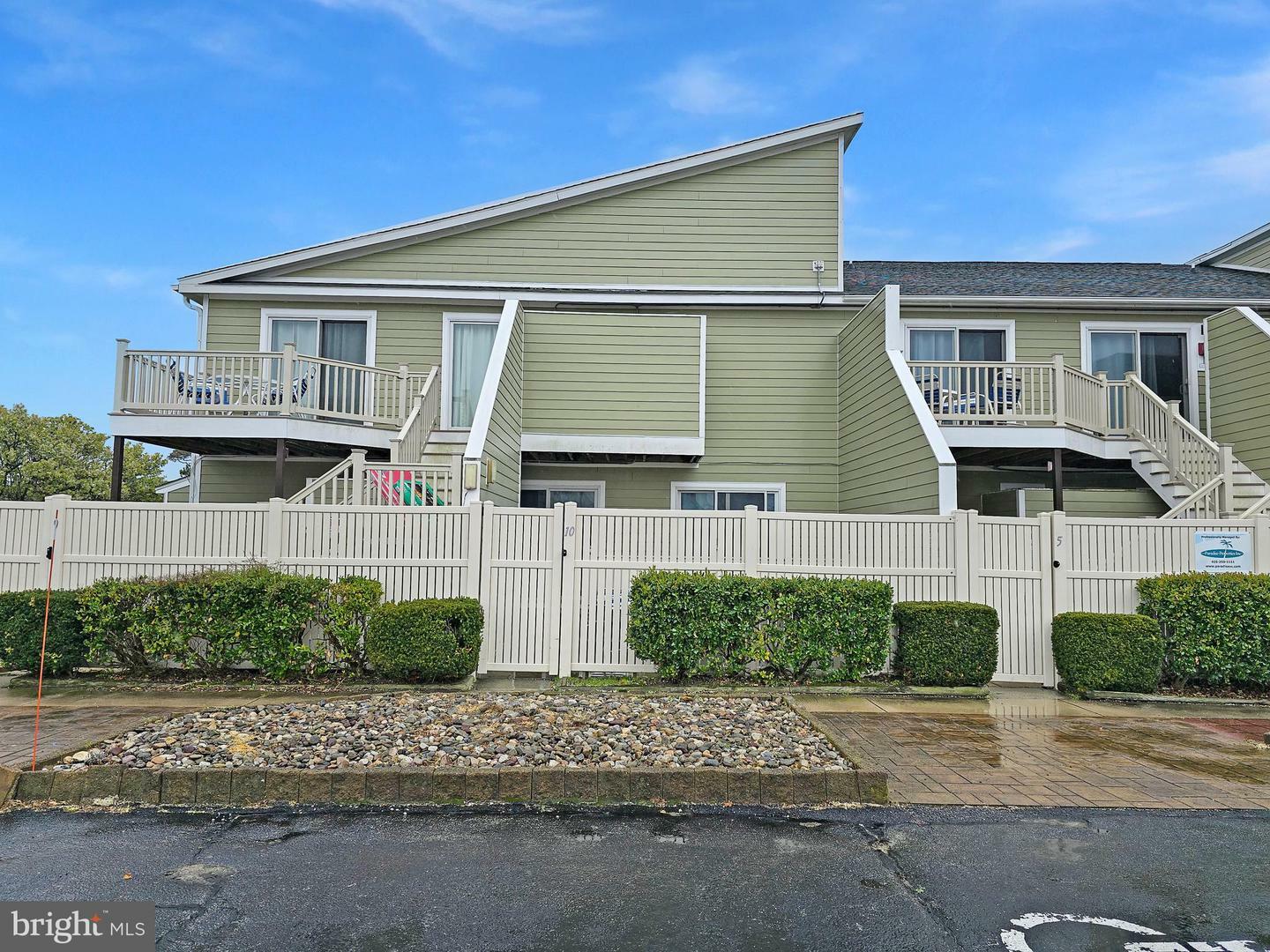 Property Photo: 14409 Lighthouse Avenue 10 MD 21842