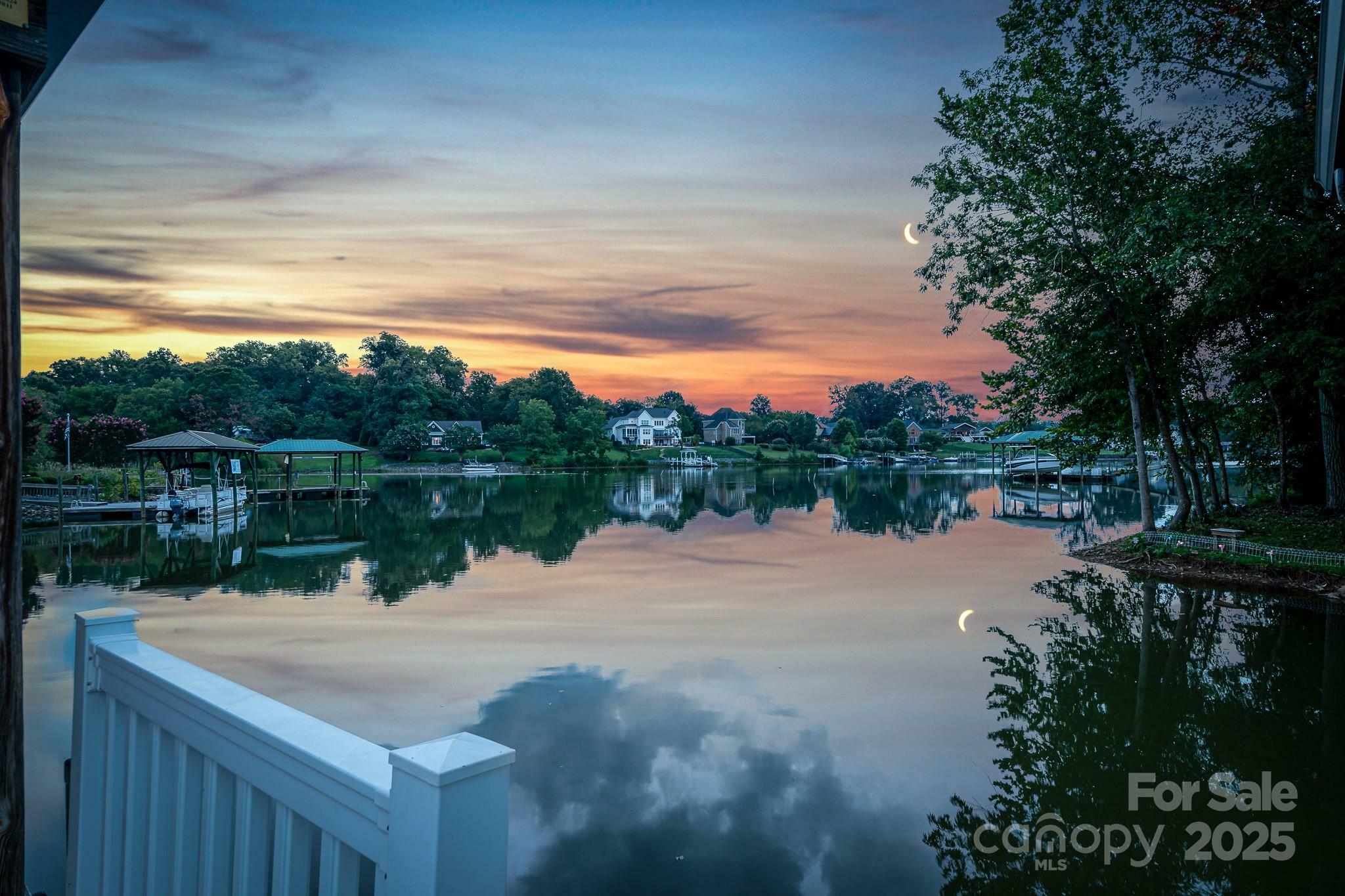 Property Photo: 220 Chandeleur Drive NC 28117
