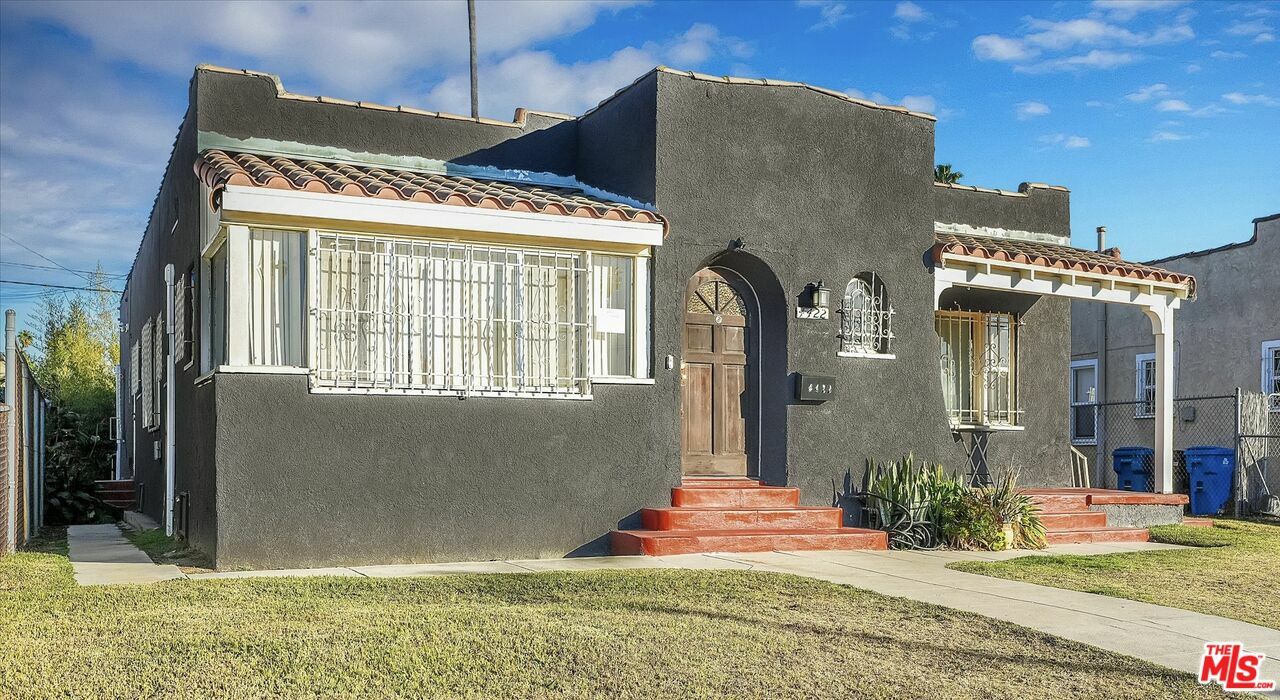 Property Photo: 4422 3rd Ave CA 90043