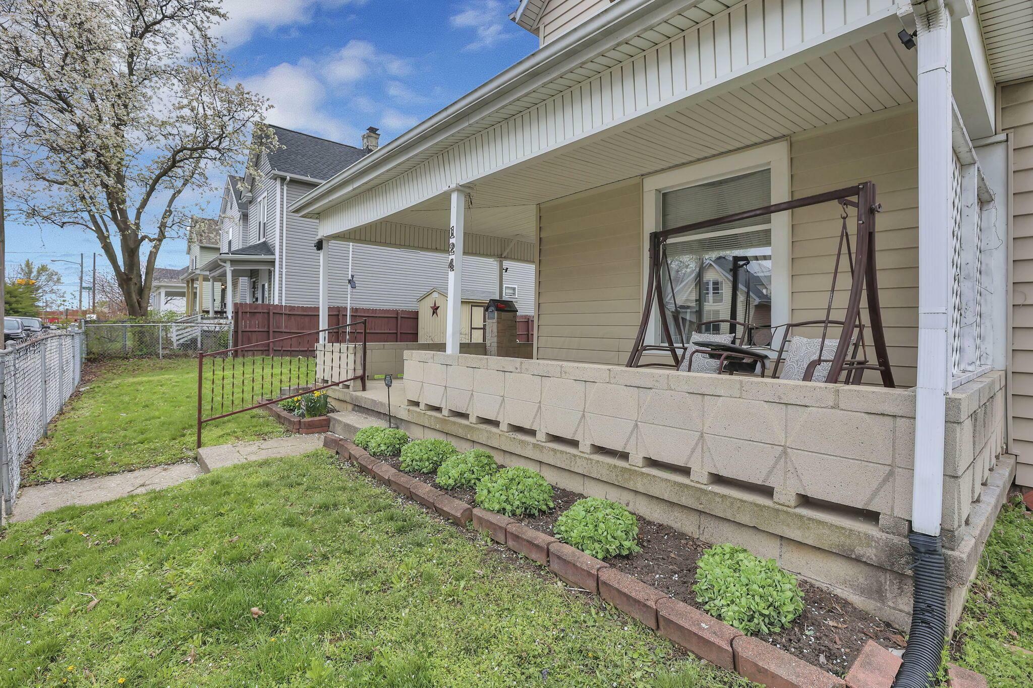 Property Photo: 124 S Cypress Avenue OH 43222
