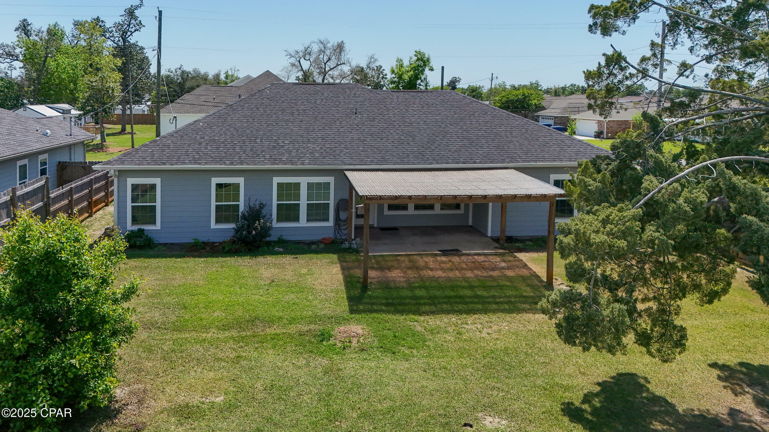 Property Photo: 1208 W 12th Street FL 32444