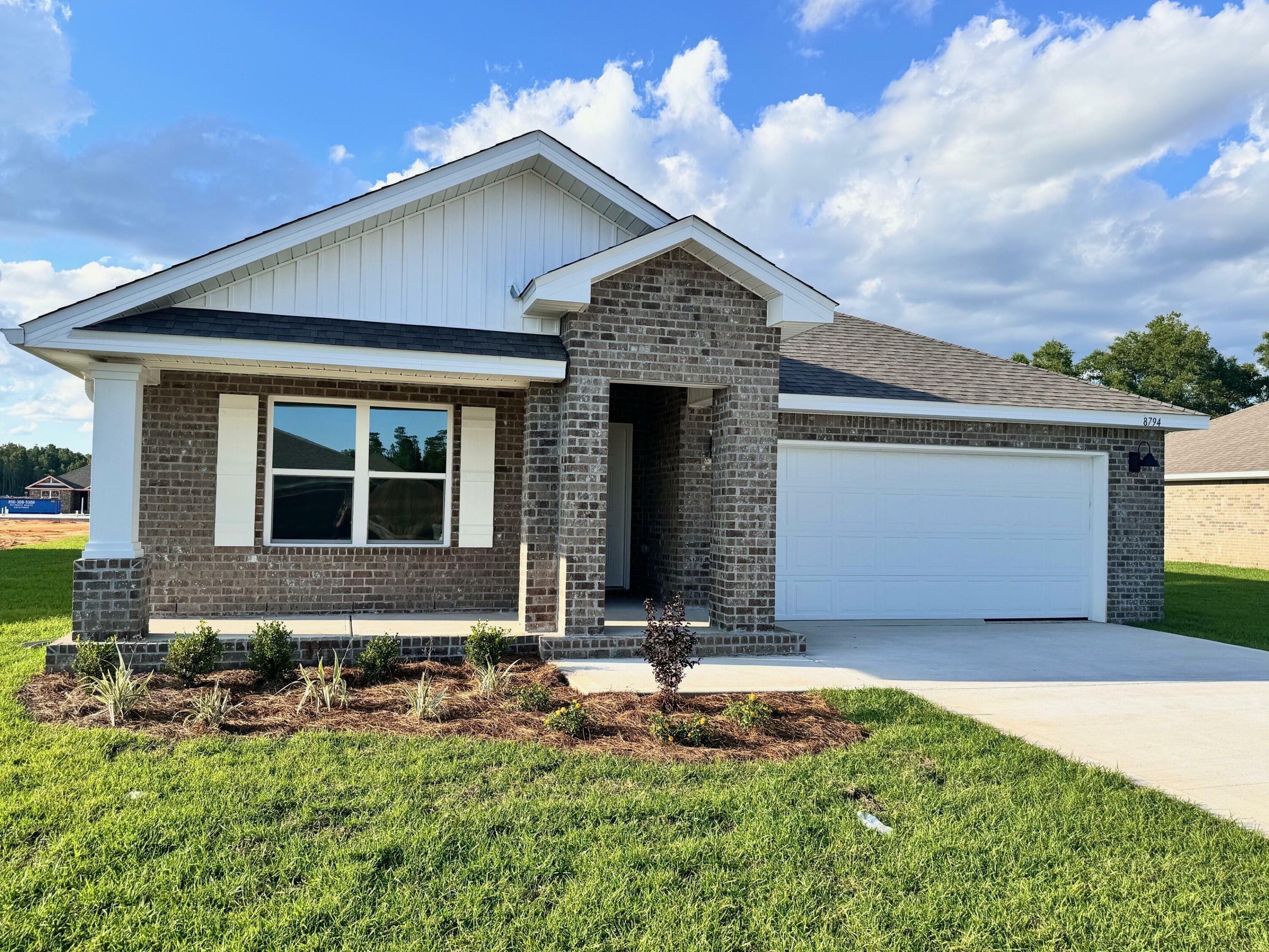 Property Photo: 5419 Torchwood Drive FL 32531