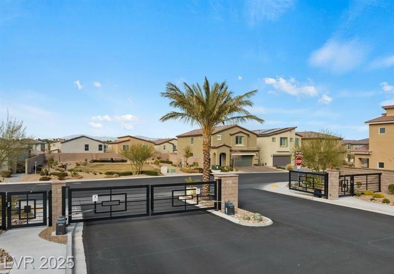 Property Photo: 7462 Dragonfruit Avenue NV 89113