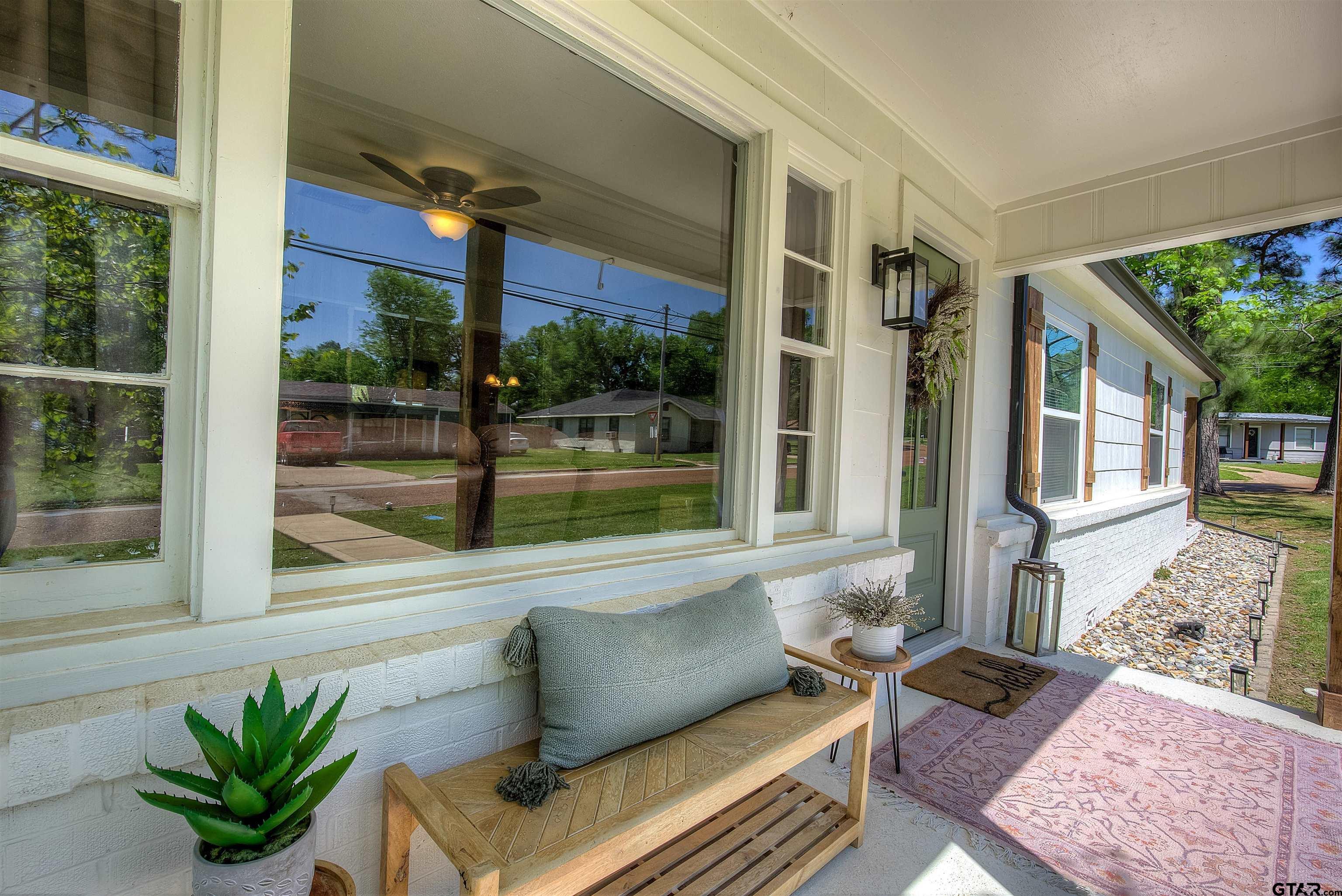 Property Photo: 506 Winn Dr. TX 75494