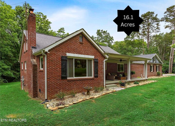 Property Photo: 8405 Washington Pike TN 37721