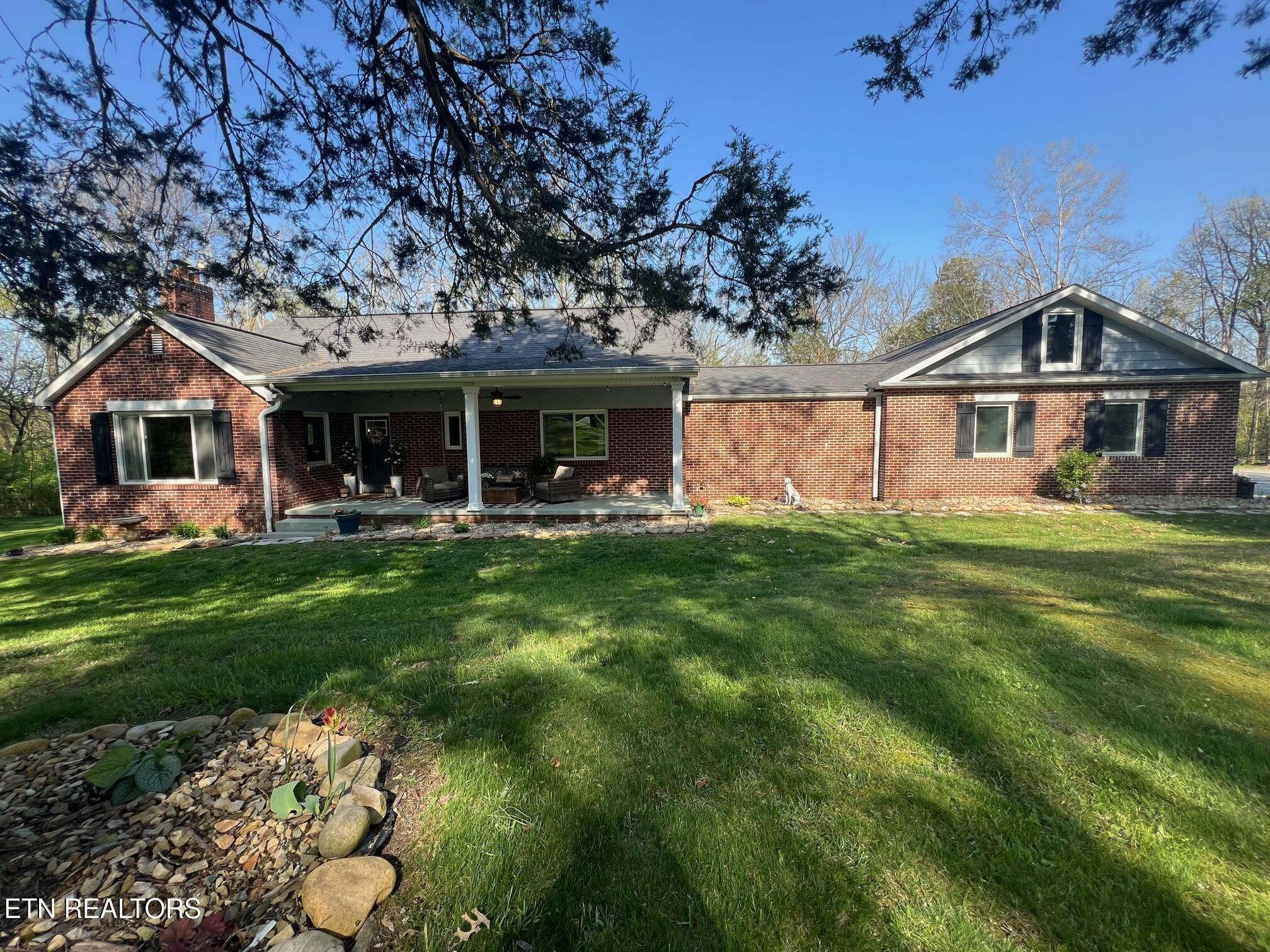 Property Photo: 8405 Washington Pike TN 37721