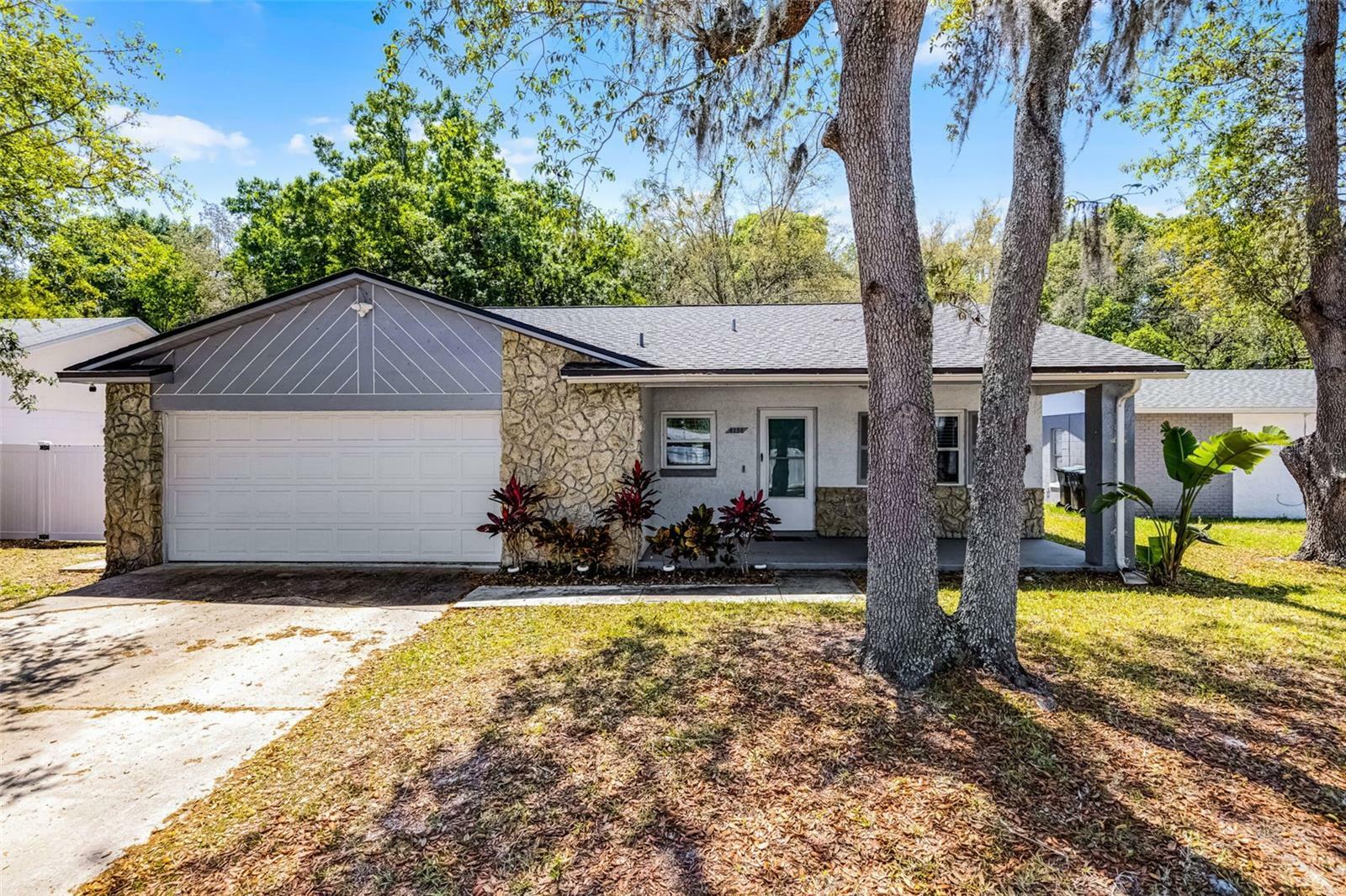 Property Photo:  8158 Bucksaw Drive  FL 32817 
