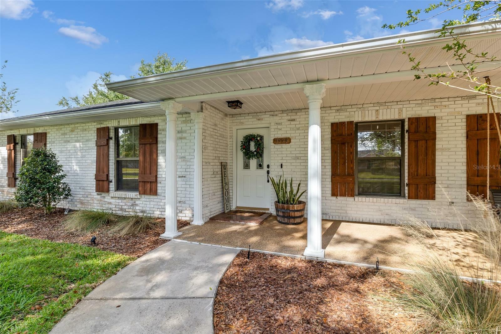 Property Photo: 1999 Sir Lancelot Circle FL 34772