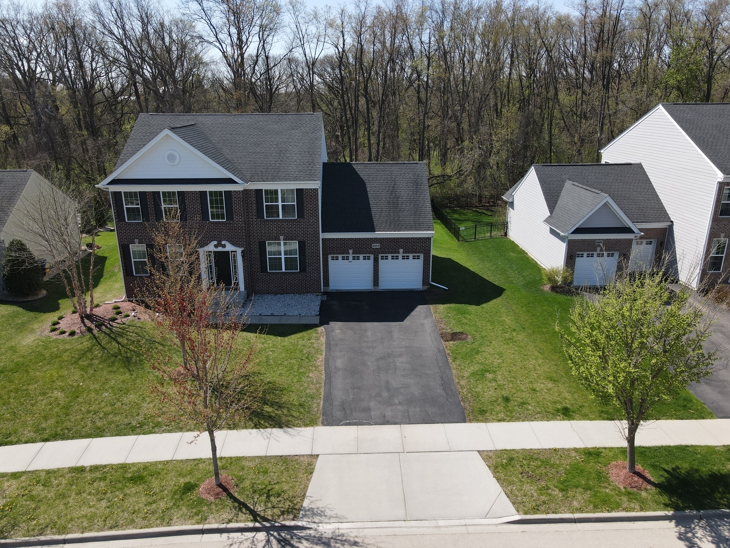 Property Photo: 3667 Thornhill Drive IL 60124