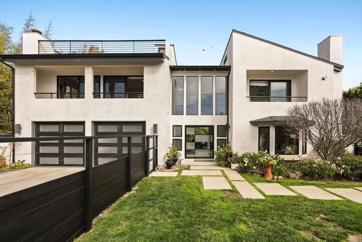 Property Photo: 314 S Nardo Ave CA 92075