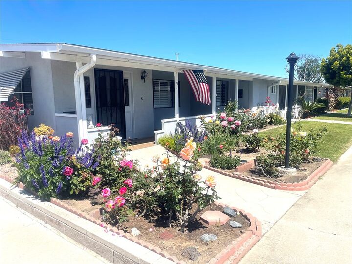 Property Photo:  1660 Monterey Road 2 9F  CA 90740 