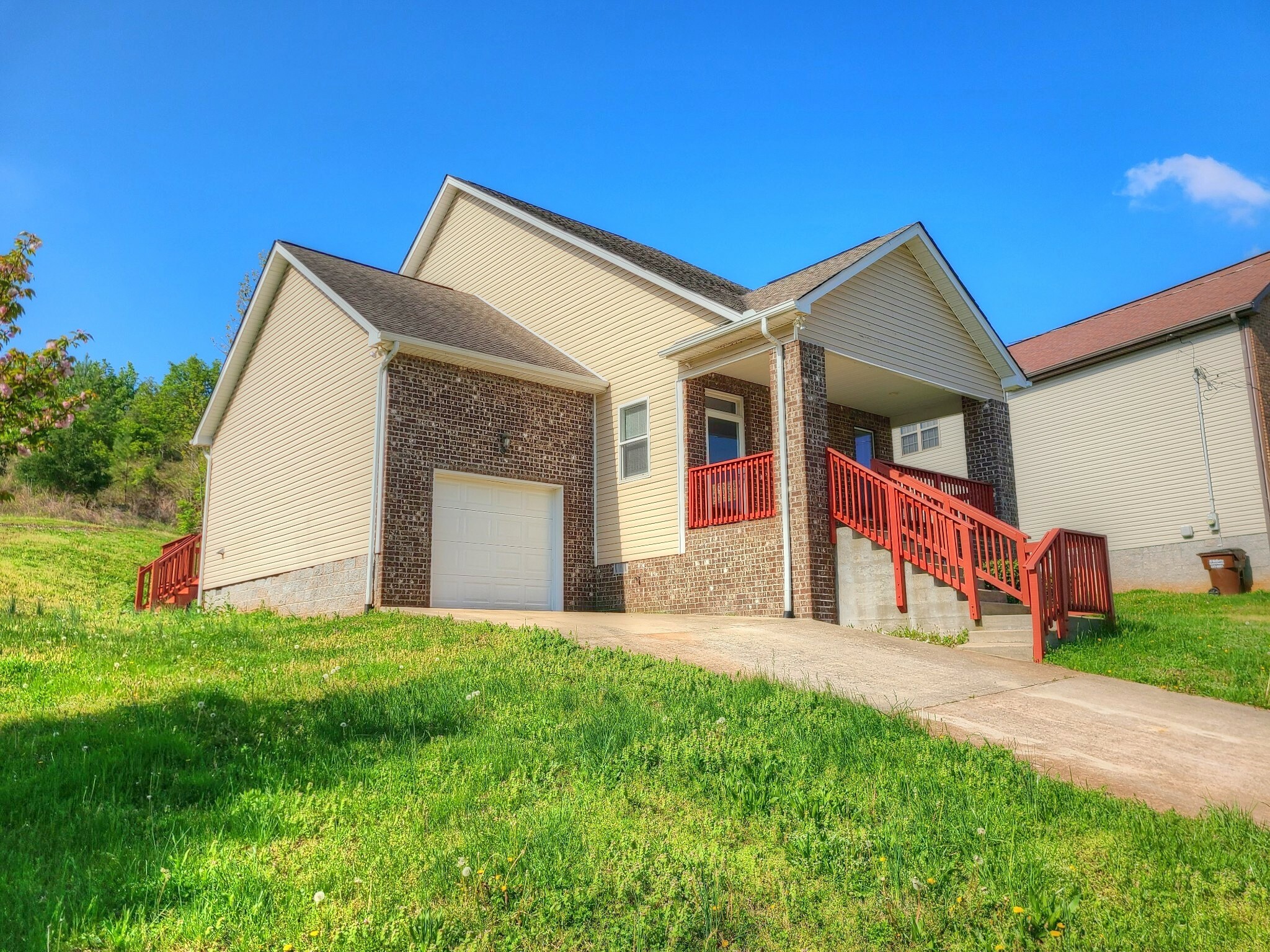 Property Photo: 1277 Goodmorning Dr TN 37207