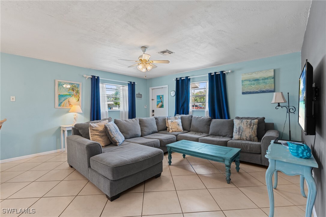 Property Photo: 4241 Mariner Lane FL 34134
