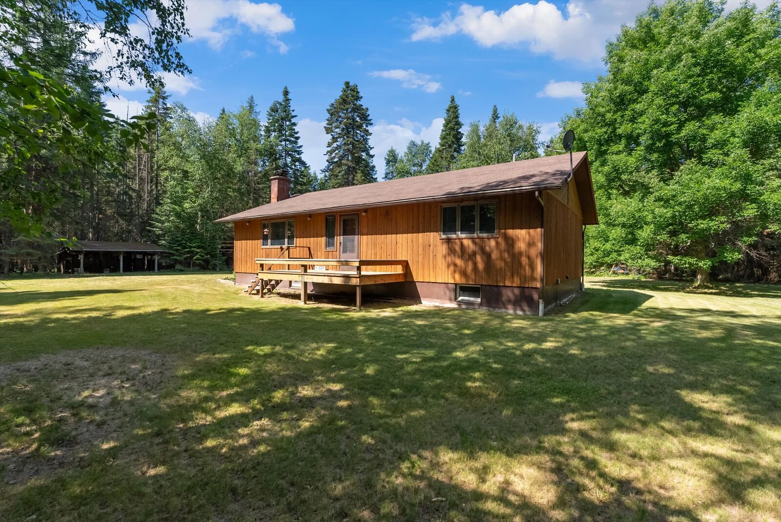 Property Photo: 220 Ferndale Drive MT 59911