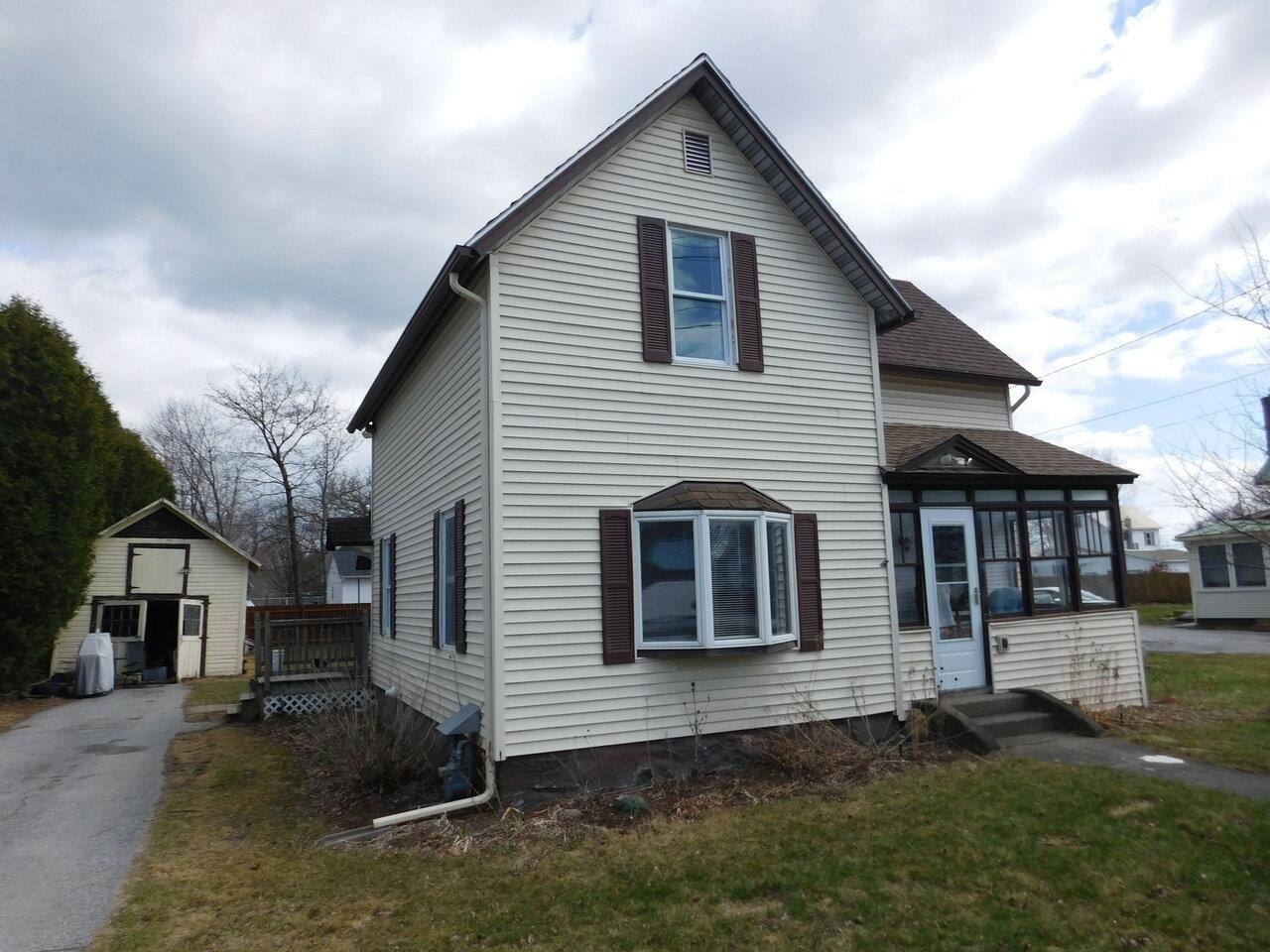 Property Photo:  8 Fourth Street  VT 05488 