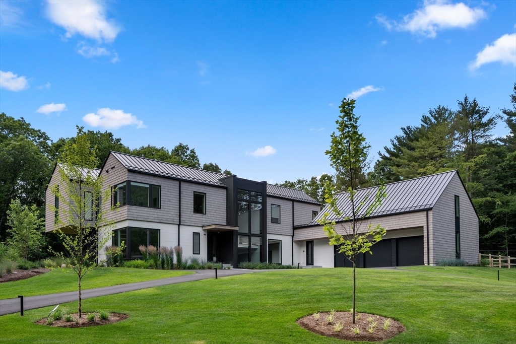 Property Photo:  286 Country Dr  MA 02493 