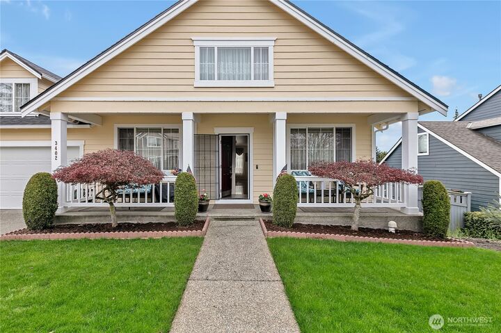 Property Photo:  3402  Viewpoint Circle NE  WA 98422 